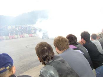 motorradtreffen_in_wuerzburg_054.jpg