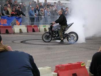 motorradtreffen_in_wuerzburg_071.jpg